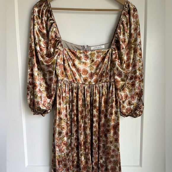 NWT 12th Tribe Velvet Dress - Picture 1 of 3